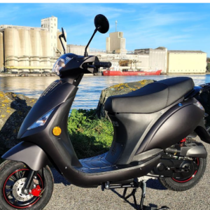 Scooter Jordon Mona