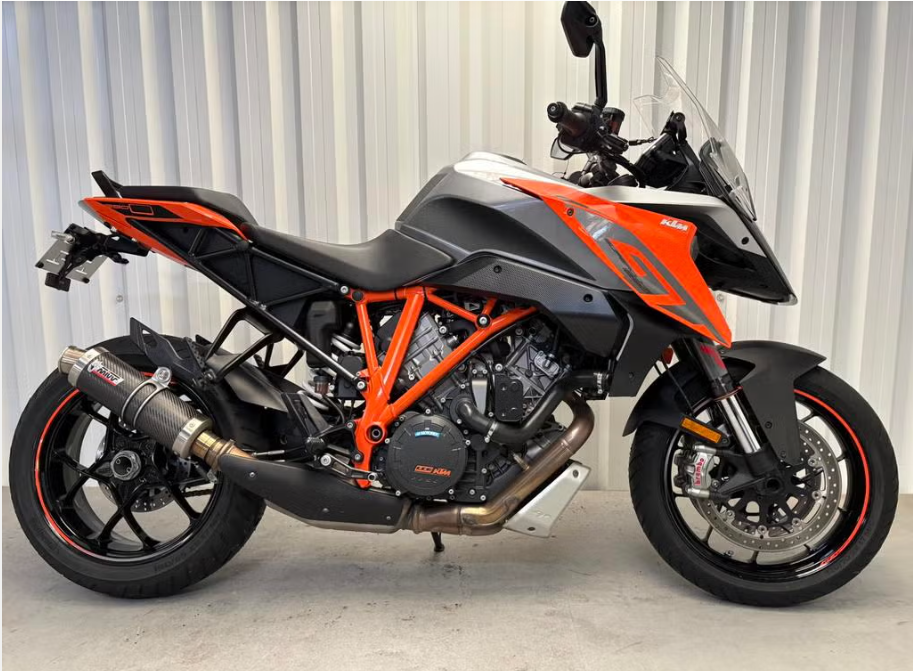 KTM 1290 Superduke GT