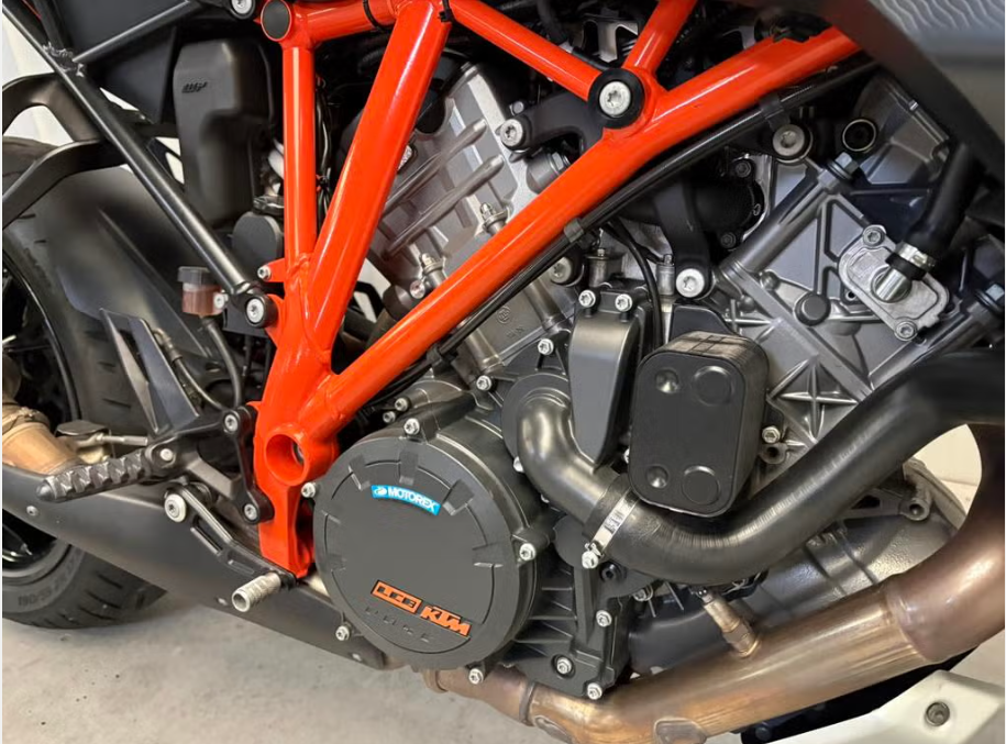 KTM 1290 Superduke GT – Image 3
